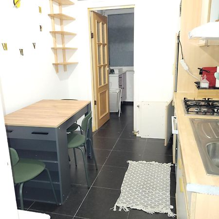 Appartement Style Haussmannien 1 Bedroom Bruselas Exterior foto